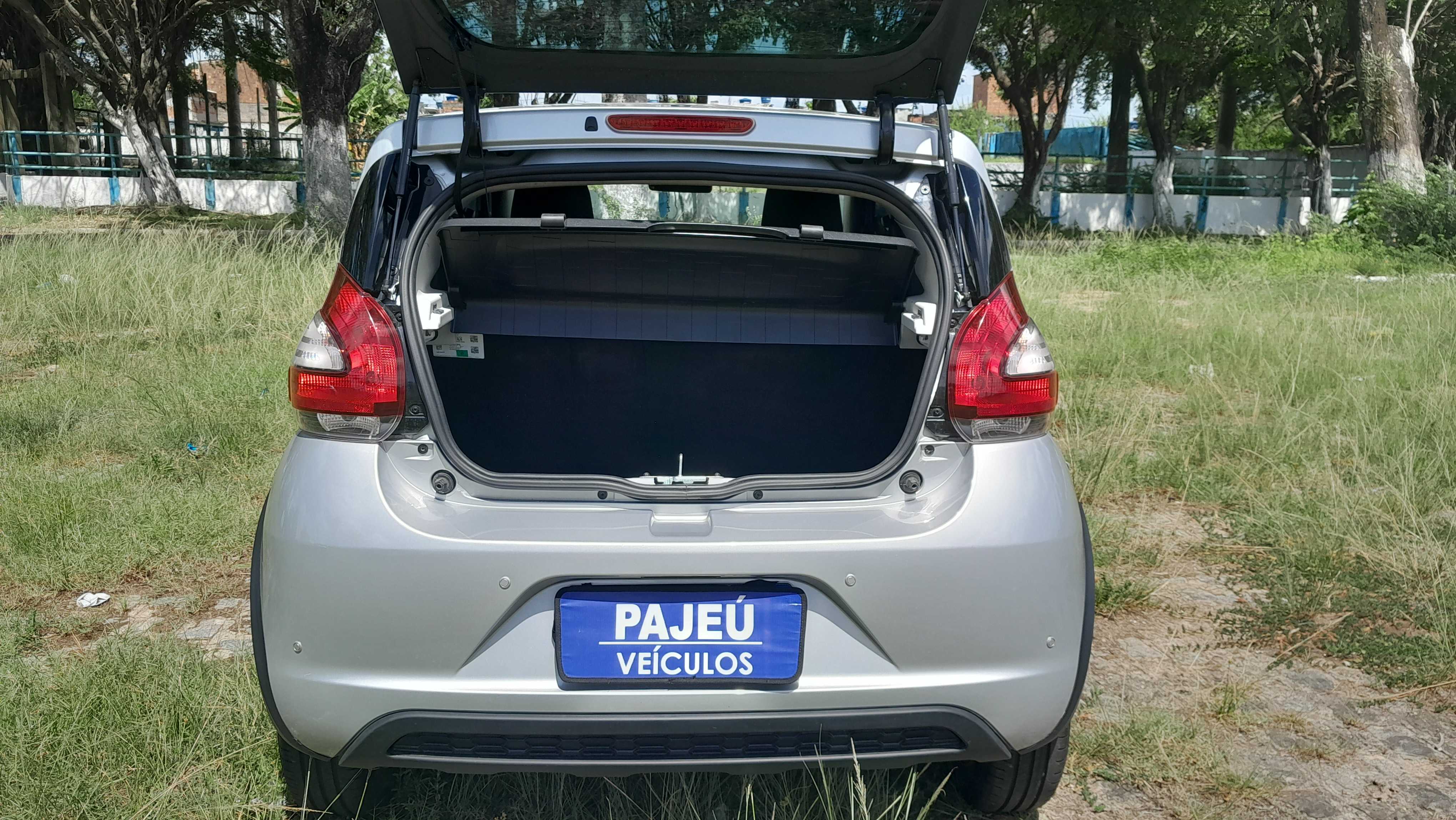 FIAT         MOBI